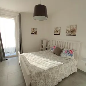 Adagiostay Elmas