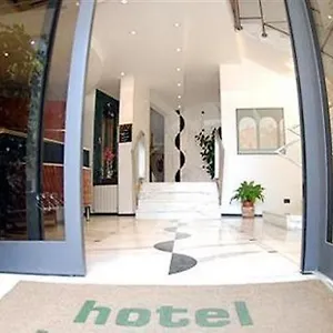 https://hotel-boston-livorno.it-tuscanyhotel.com