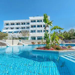 https://acacia-marina-palace.sicilyhotelsitaly.net